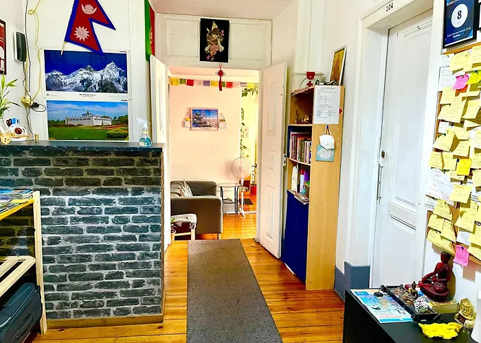 Asian Everest House Lizbona